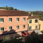 Hotel Serena