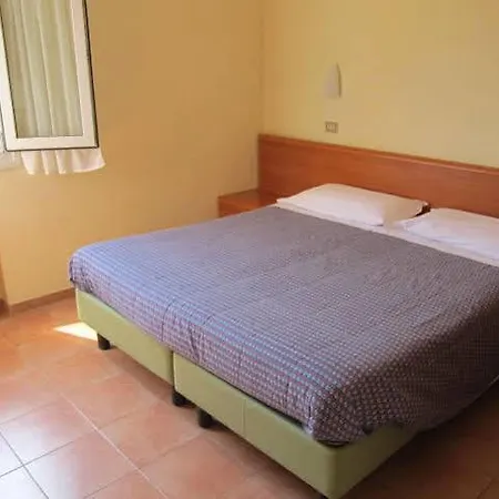 호텔 Serena 리올로테르미