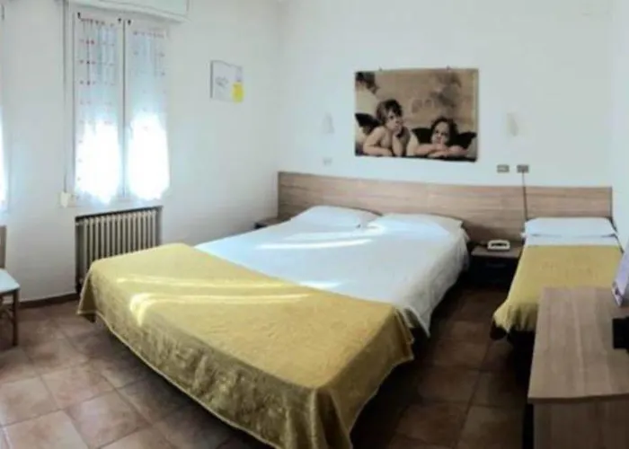 Serena מלון ריולו טרמה